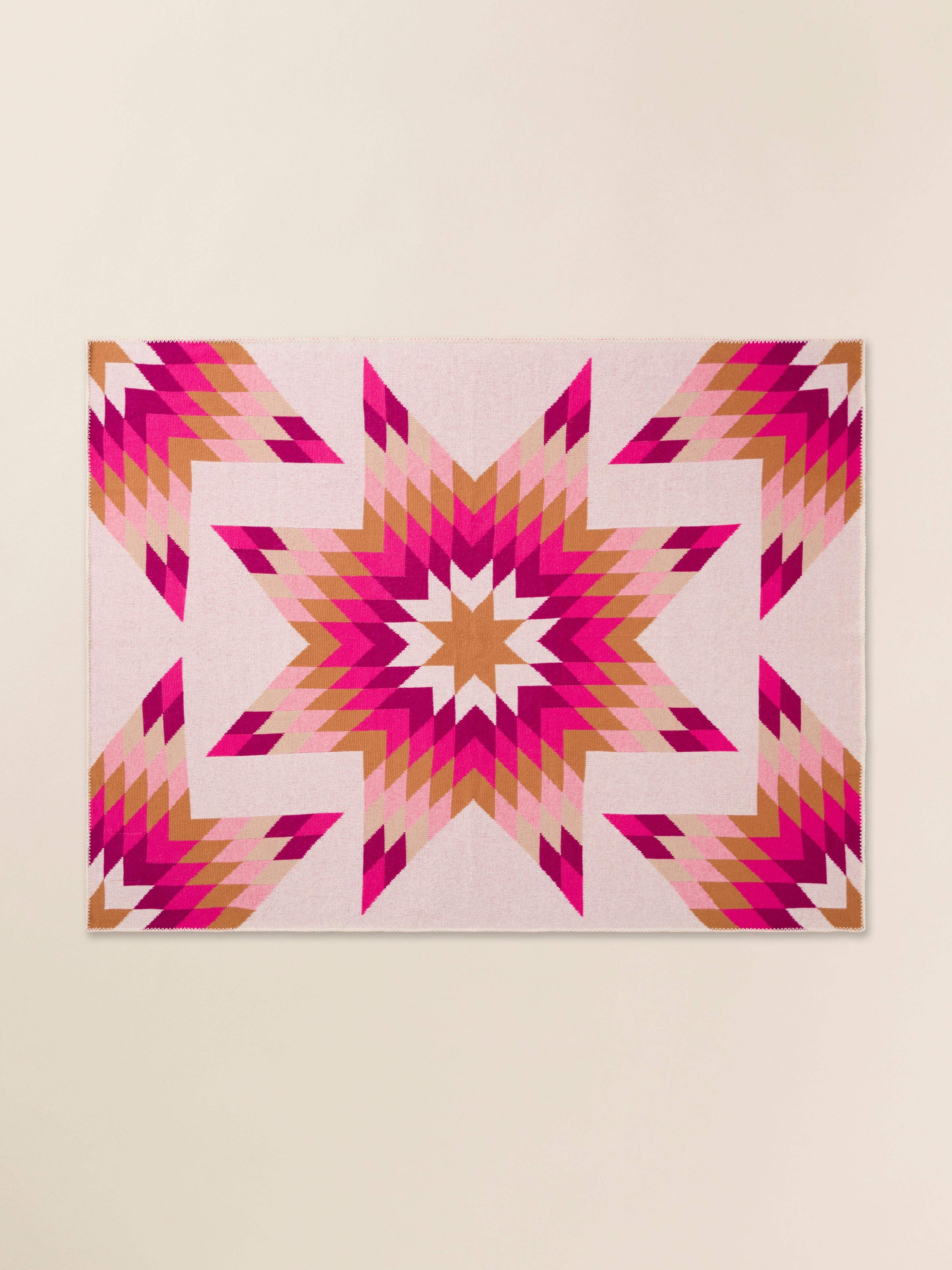 B. Yellowtail Star Patchwork Blanket - Star Patchwork